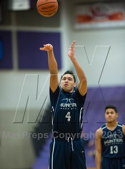 Thumbnail 3 in Hunter vs. Northridge (Riverton Holiday Tourney) photogallery.