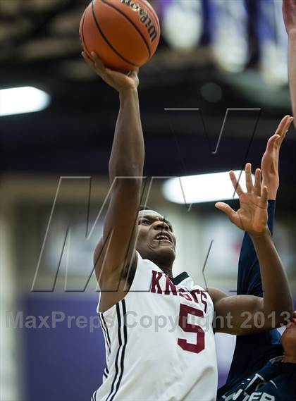 Thumbnail 1 in Hunter vs. Northridge (Riverton Holiday Tourney) photogallery.