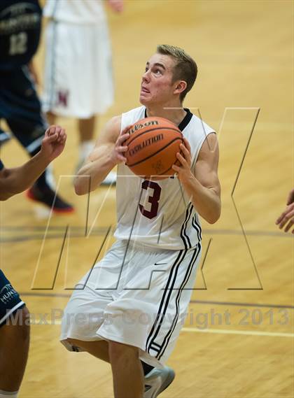 Thumbnail 3 in Hunter vs. Northridge (Riverton Holiday Tourney) photogallery.