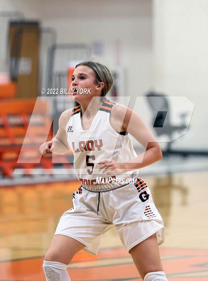 Thumbnail 3 in Grand Saline vs Harleton photogallery.