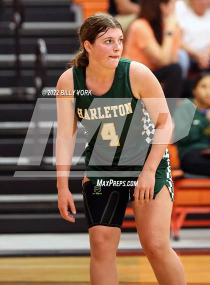 Thumbnail 3 in Grand Saline vs Harleton photogallery.