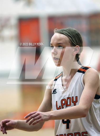 Thumbnail 1 in Grand Saline vs Harleton photogallery.