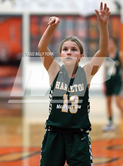 Thumbnail 3 in Grand Saline vs Harleton photogallery.