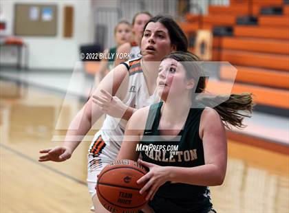 Thumbnail 3 in Grand Saline vs Harleton photogallery.