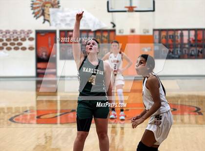 Thumbnail 2 in Grand Saline vs Harleton photogallery.