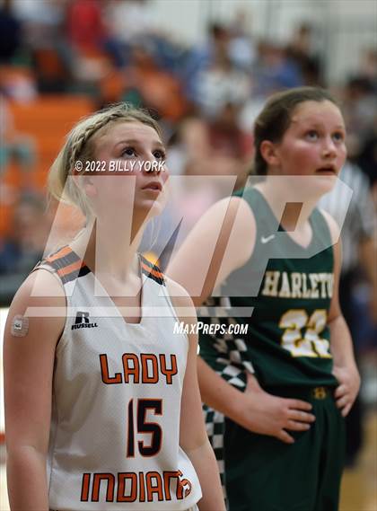 Thumbnail 2 in Grand Saline vs Harleton photogallery.