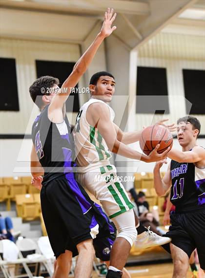 Thumbnail 1 in Community Christian vs Morgan (Gordon Tournament) photogallery.