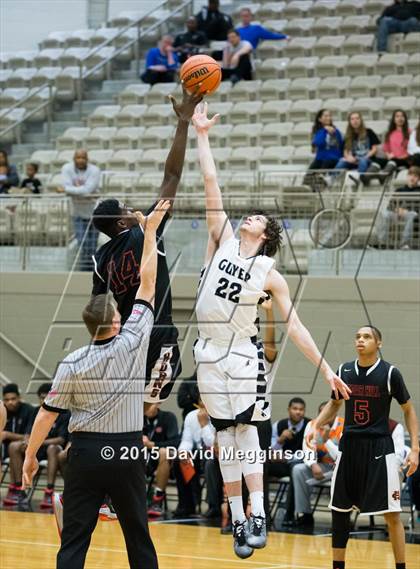 Thumbnail 3 in Cedar Hill vs. Guyer (UIL 6A Area Playoff) photogallery.