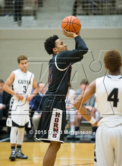 Thumbnail 3 in Cedar Hill vs. Guyer (UIL 6A Area Playoff) photogallery.