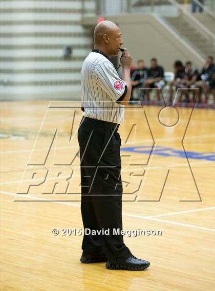 Thumbnail 1 in Cedar Hill vs. Guyer (UIL 6A Area Playoff) photogallery.