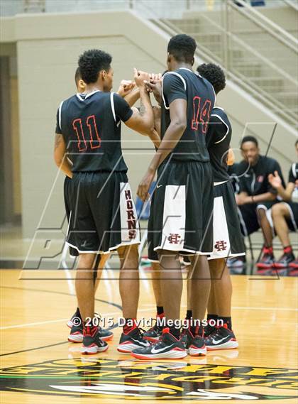 Thumbnail 1 in Cedar Hill vs. Guyer (UIL 6A Area Playoff) photogallery.