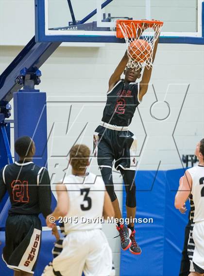 Thumbnail 2 in Cedar Hill vs. Guyer (UIL 6A Area Playoff) photogallery.