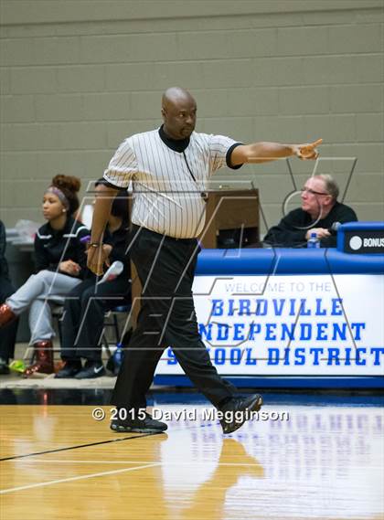 Thumbnail 1 in Cedar Hill vs. Guyer (UIL 6A Area Playoff) photogallery.