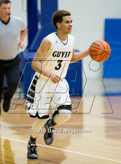 Thumbnail 2 in Cedar Hill vs. Guyer (UIL 6A Area Playoff) photogallery.
