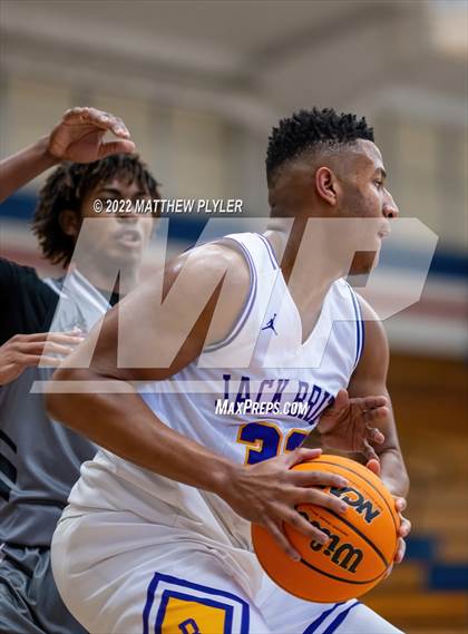 Thumbnail 1 in Jack Britt vs. Berean Baptist Academy photogallery.