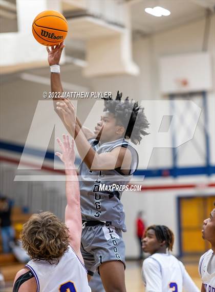 Thumbnail 2 in Jack Britt vs. Berean Baptist Academy photogallery.