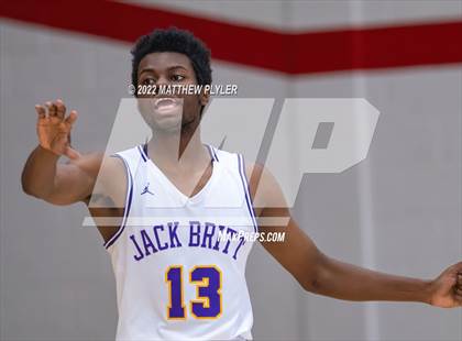 Thumbnail 1 in Jack Britt vs. Berean Baptist Academy photogallery.