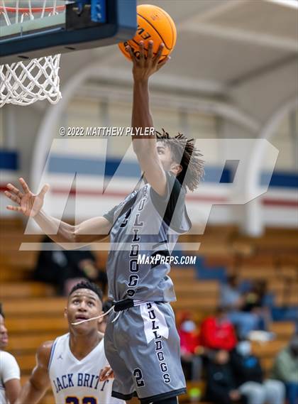 Thumbnail 1 in Jack Britt vs. Berean Baptist Academy photogallery.