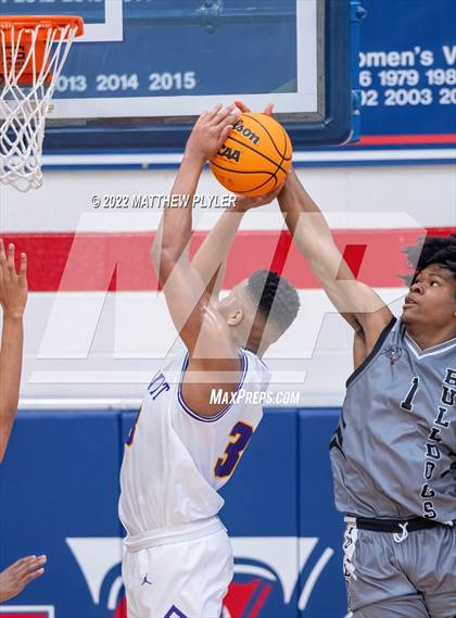 Thumbnail 2 in Jack Britt vs. Berean Baptist Academy photogallery.