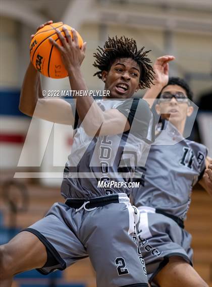 Thumbnail 1 in Jack Britt vs. Berean Baptist Academy photogallery.
