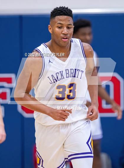 Thumbnail 3 in Jack Britt vs. Berean Baptist Academy photogallery.