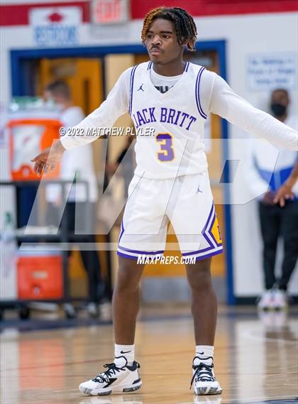 Thumbnail 1 in Jack Britt vs. Berean Baptist Academy photogallery.