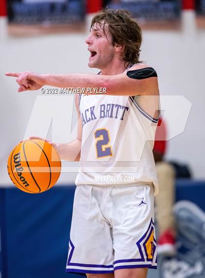Thumbnail 3 in Jack Britt vs. Berean Baptist Academy photogallery.