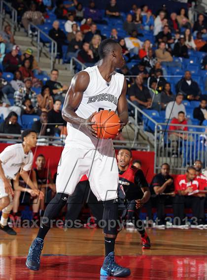 Thumbnail 2 in Episcopal School of Dallas vs. Prime Prep (Thanksgiving Hoopfest) photogallery.