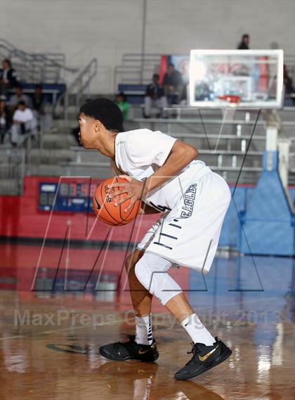 Thumbnail 3 in Episcopal School of Dallas vs. Prime Prep (Thanksgiving Hoopfest) photogallery.