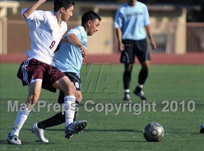 Thumbnail 1 in Salesian @ La Canada (CIF SS D5 Playoffs) photogallery.