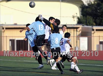Thumbnail 3 in Salesian @ La Canada (CIF SS D5 Playoffs) photogallery.