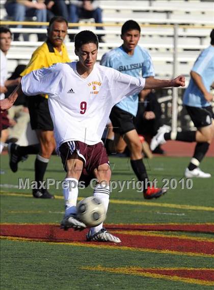 Thumbnail 1 in Salesian @ La Canada (CIF SS D5 Playoffs) photogallery.