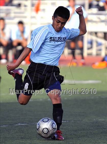 Thumbnail 1 in Salesian @ La Canada (CIF SS D5 Playoffs) photogallery.