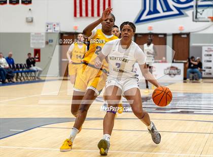 Thumbnail 1 in Montverde Academy vs Oak Cliff Faith Family Academy (Chipotle Nationals Semifinal) photogallery.