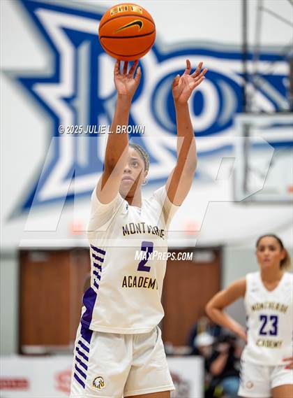 Thumbnail 2 in Montverde Academy vs Oak Cliff Faith Family Academy (Chipotle Nationals Semifinal) photogallery.