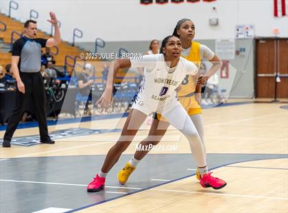 Thumbnail 3 in Montverde Academy vs Oak Cliff Faith Family Academy (Chipotle Nationals Semifinal) photogallery.