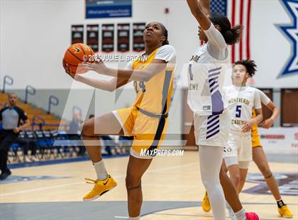 Thumbnail 3 in Montverde Academy vs Oak Cliff Faith Family Academy (Chipotle Nationals Semifinal) photogallery.