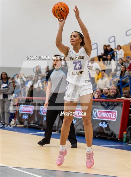 Thumbnail 1 in Montverde Academy vs Oak Cliff Faith Family Academy (Chipotle Nationals Semifinal) photogallery.