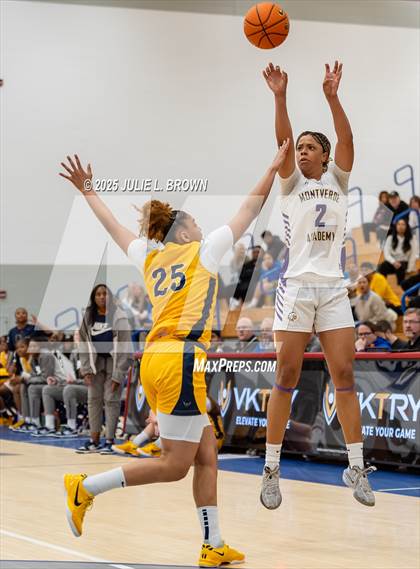 Thumbnail 3 in Montverde Academy vs Oak Cliff Faith Family Academy (Chipotle Nationals Semifinal) photogallery.