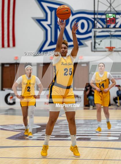 Thumbnail 2 in Montverde Academy vs Oak Cliff Faith Family Academy (Chipotle Nationals Semifinal) photogallery.