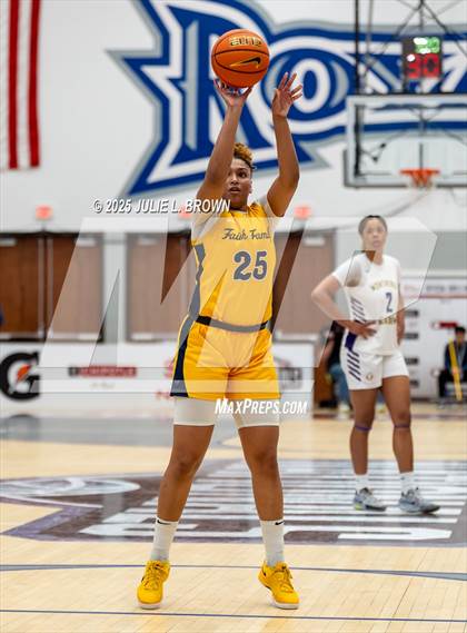 Thumbnail 1 in Montverde Academy vs Oak Cliff Faith Family Academy (Chipotle Nationals Semifinal) photogallery.