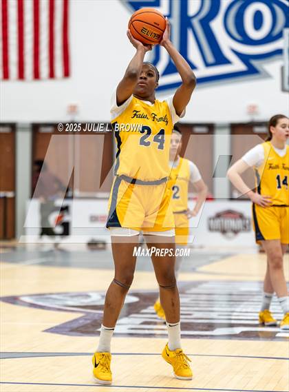 Thumbnail 3 in Montverde Academy vs Oak Cliff Faith Family Academy (Chipotle Nationals Semifinal) photogallery.