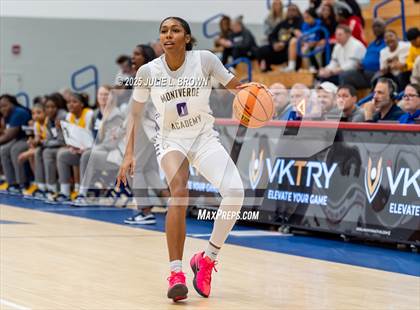 Thumbnail 3 in Montverde Academy vs Oak Cliff Faith Family Academy (Chipotle Nationals Semifinal) photogallery.