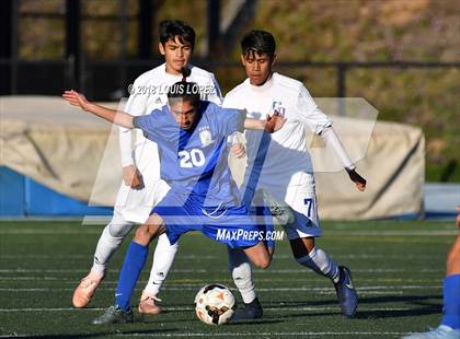 Thumbnail 1 in Charter Oak @ San Dimas photogallery.