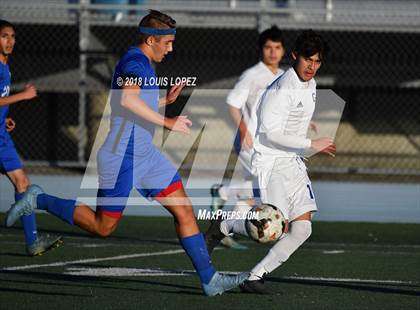Thumbnail 3 in Charter Oak @ San Dimas photogallery.