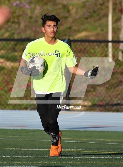 Thumbnail 1 in Charter Oak @ San Dimas photogallery.