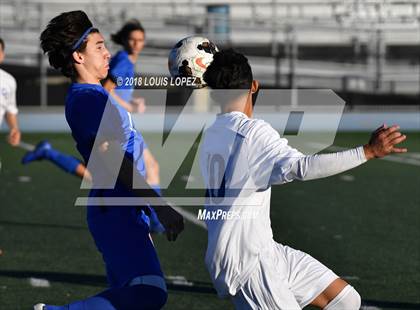 Thumbnail 1 in Charter Oak @ San Dimas photogallery.