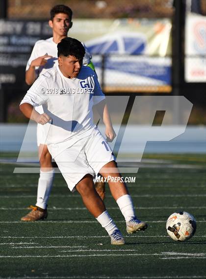 Thumbnail 1 in Charter Oak @ San Dimas photogallery.