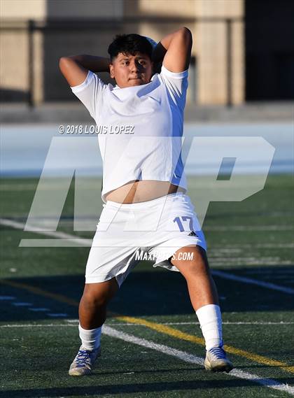 Thumbnail 3 in Charter Oak @ San Dimas photogallery.