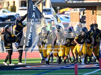 Thumbnail 2 in Tioga vs. Jonesboro (UIL 6-Man 1-A Semifinal) photogallery.
